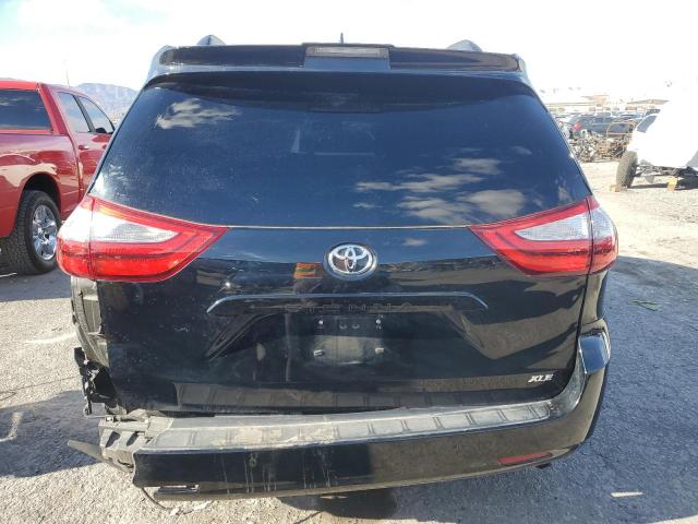 Photo 6 from auction – 2018 TOYOTA SIENNA XLE with VIN 5TDYZ3DC9JS943517