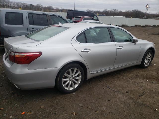 Photo 3 from auction – 2010 LEXUS LS 460L with VIN JTHDL5EF3A5002637