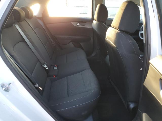 Photo 10 from auction – 2019 KIA FORTE FE with VIN 3KPF24AD3KE055792