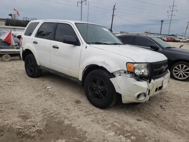 Photo 4 from auction – 2010 FORD ESCAPE XLS with VIN 1FMCU0C7XAKC79422