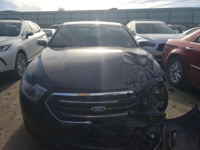 Photo 5 from auction – 2017 FORD TAURUS LIM with VIN 1FAHP2F89HG133355