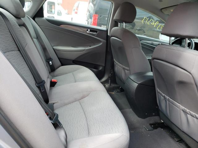 Photo 10 from auction – 2015 HYUNDAI SONATA HYB with VIN KMHEC4A40FA139176
