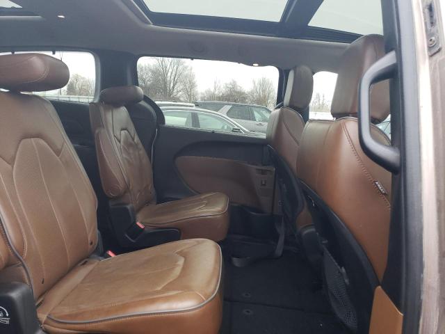 Photo 11 from auction – 2017 CHRYSLER PACIFICA L with VIN 2C4RC1GG8HR821890