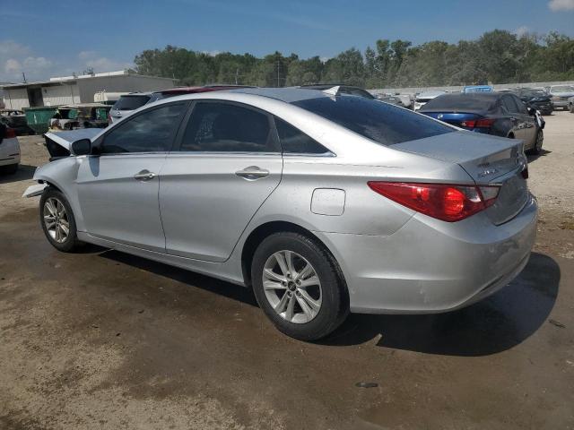 Photo 2 from auction – 2013 HYUNDAI SONATA GLS with VIN 5NPEB4AC5DH749983