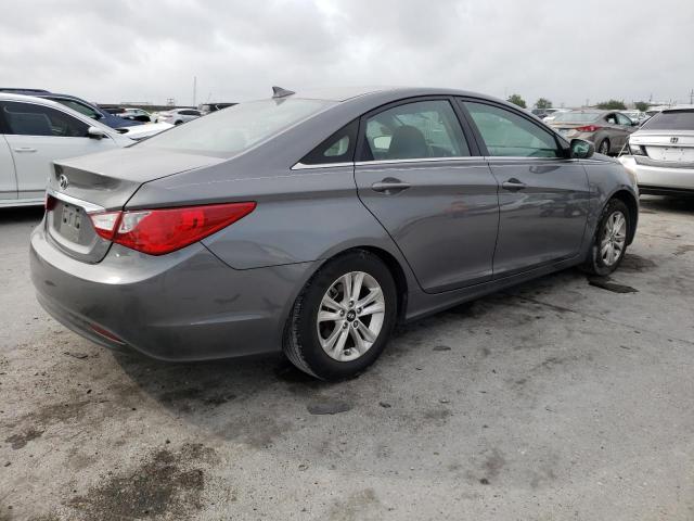 Photo 3 from auction – 2012 HYUNDAI SONATA GLS with VIN 5NPEB4AC4CH471074