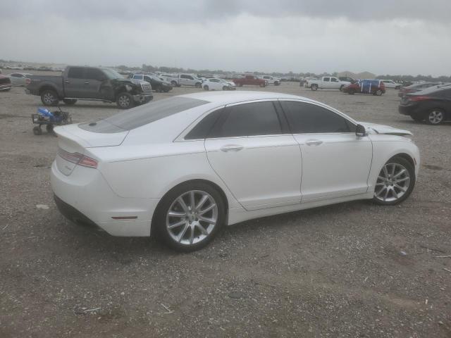 Photo 3 from auction – 2016 LINCOLN MKZ with VIN 3LN6L2G98GR620778