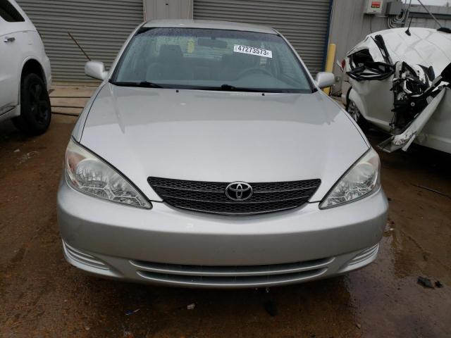 Photo 5 from auction – 2004 TOYOTA CAMRY LE with VIN 4T1BE32K34U899814