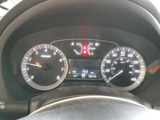 Photo 9 from auction – 2015 NISSAN SENTRA S with VIN 3N1AB7AP4FL642237