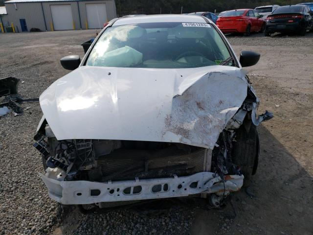 Photo 5 from auction – 2015 FORD FOCUS S with VIN 1FADP3E23FL299117