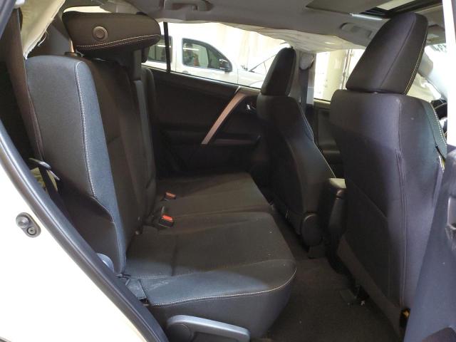 Photo 11 from auction – 2017 TOYOTA RAV4 XLE with VIN JTMRFREV3HJ115258