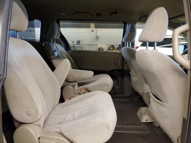 Photo 11 from auction – 2011 TOYOTA SIENNA LE with VIN 5TDKK3DC9BS039727