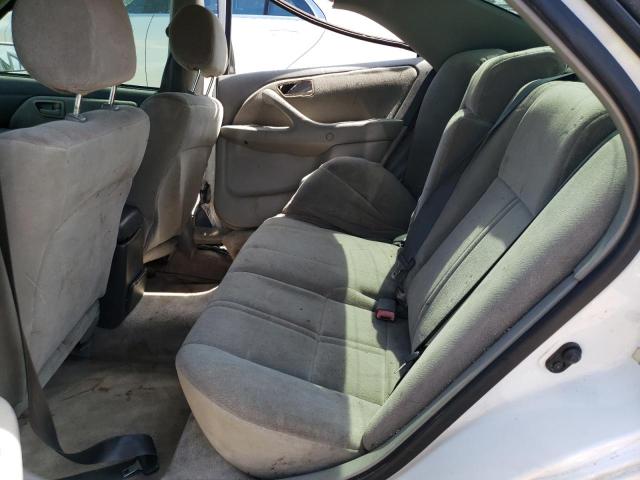 Photo 10 from auction – 2000 TOYOTA CAMRY CE with VIN 4T1BG22K3YU739331