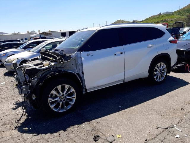 Photo 1 from auction – 2022 TOYOTA HIGHLANDER with VIN 5TDDZRBHXNS576892