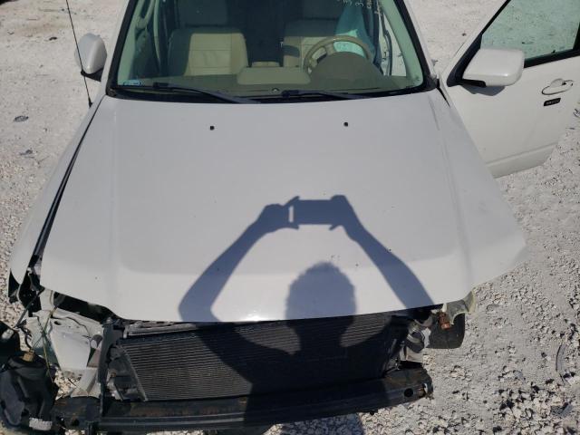 Photo 12 from auction – 2011 FORD ESCAPE LIM with VIN 1FMCU0EG7BKB70365