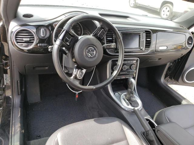 Photo 8 from auction – 2018 VOLKSWAGEN BEETLE SE with VIN 3VWJD7AT4JM723601