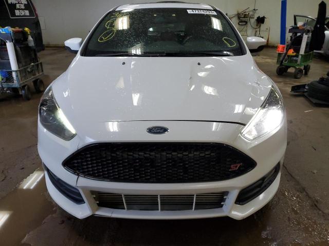 Photo 5 from auction – 2017 FORD FOCUS ST with VIN 1FADP3L97HL276412
