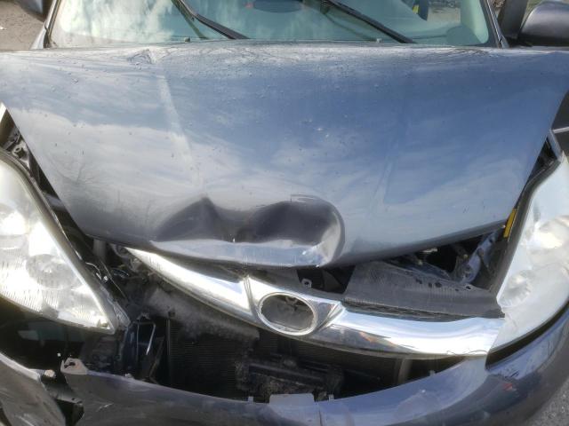 Photo 12 from auction – 2010 TOYOTA SIENNA XLE with VIN 5TDDK4CC2AS033671