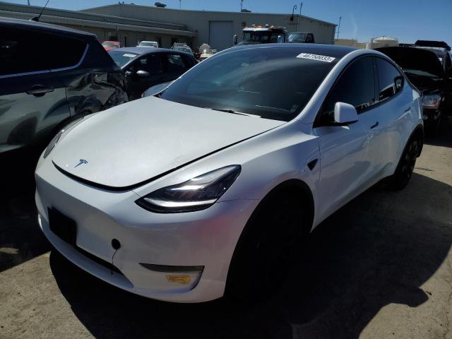 TESLA MODEL Y 2022 with VIN 7SAYGDEE2NF403421 - Photo from auction