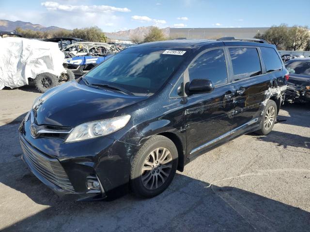 Photo 1 from auction – 2018 TOYOTA SIENNA XLE with VIN 5TDYZ3DC9JS943517