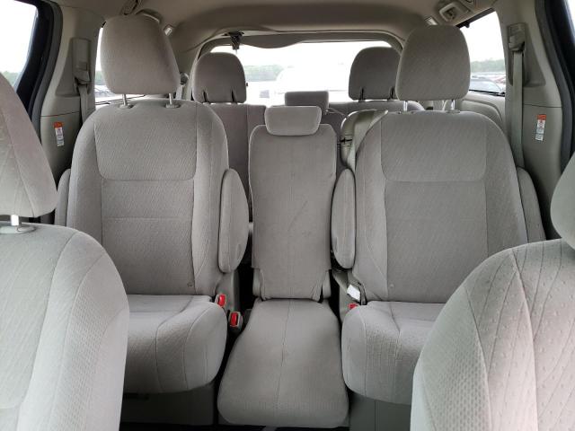 Photo 10 from auction – 2015 TOYOTA SIENNA LE with VIN 5TDKK3DC7FS679392
