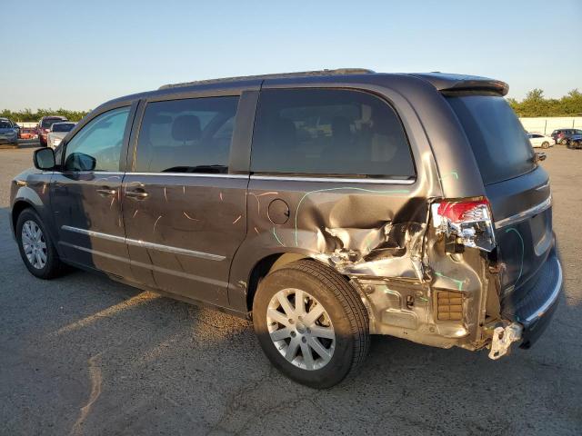 Photo 2 from auction – 2016 CHRYSLER TOWN & COU with VIN 2C4RC1BG5GR301071