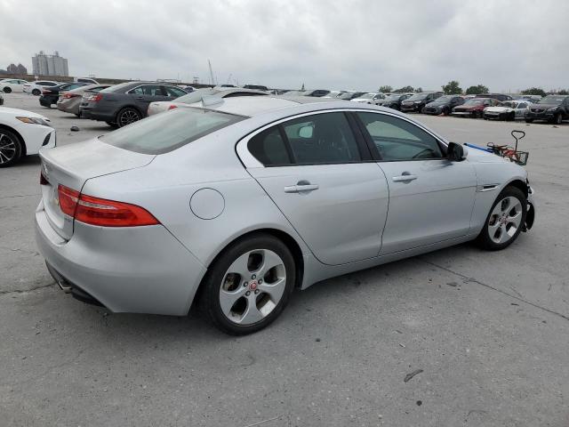 Photo 3 from auction – 2017 JAGUAR XE with VIN SAJAR4BG6HA965075