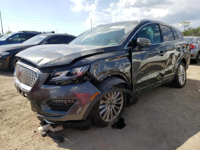 LINCOLN MKC 2019 with VIN 5LMCJ1C9XKUL44532 - Photo from auction