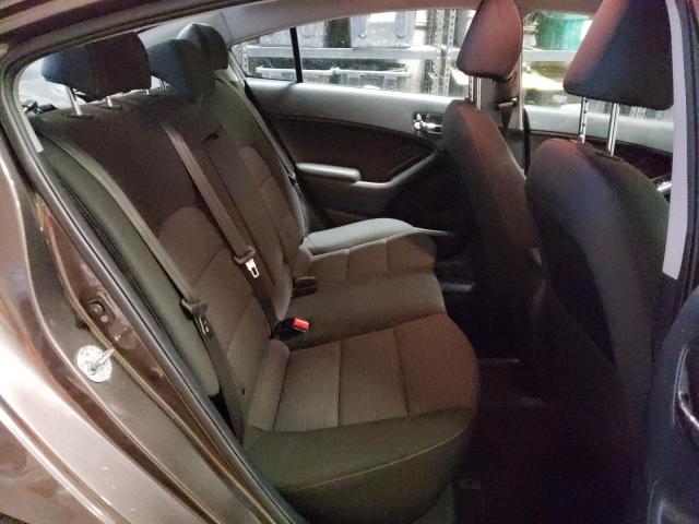 Photo 10 from auction – 2015 KIA FORTE LX with VIN KNAFX4A66F5288454