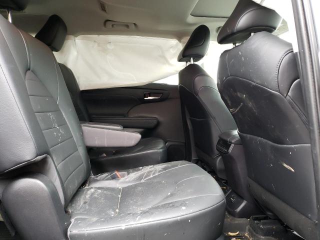 Photo 11 from auction – 2021 TOYOTA HIGHLANDER with VIN 5TDHZRBH0MS554013