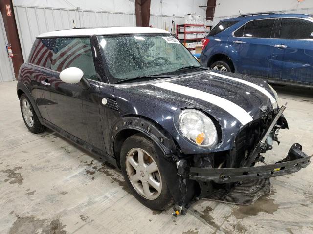 Photo 4 from auction – 2009 MINI COOPER with VIN WMWMF33579TU71984