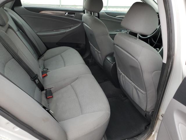 Photo 10 from auction – 2014 HYUNDAI SONATA HYB with VIN KMHEC4A46EA114975