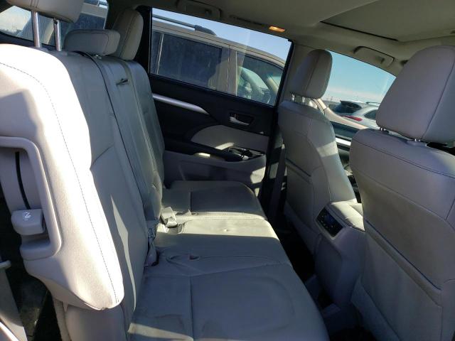 Photo 11 from auction – 2014 TOYOTA HIGHLANDER with VIN 5TDJKRFH7ES011257