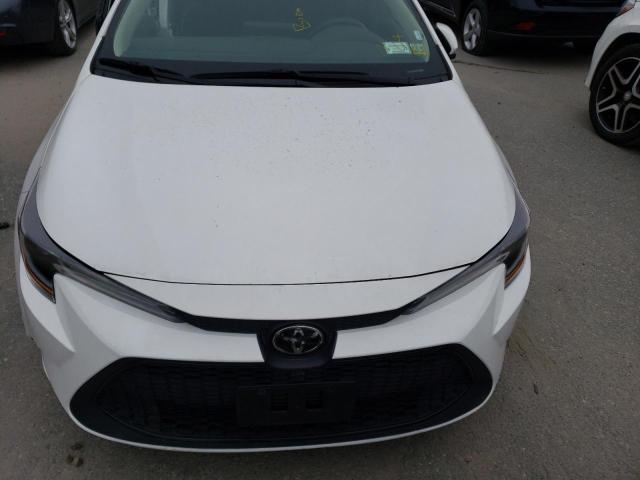 Photo 11 from auction – 2021 TOYOTA COROLLA LE with VIN 5YFEPMAE3MP231909