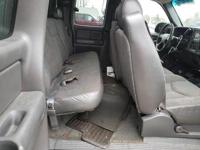 Photo 10 from auction – 2003 CHEVROLET SILVERADO with VIN 2GCEK19V331302038