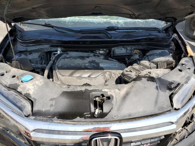 Photo 11 from auction – 2017 HONDA RIDGELINE with VIN 5FPYK3F1XHB011123