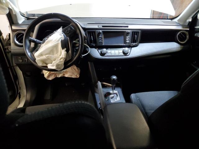 Photo 8 from auction – 2017 TOYOTA RAV4 XLE with VIN JTMRFREV3HJ115258