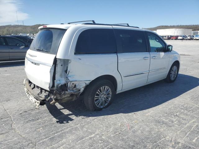 Photo 3 from auction – 2016 CHRYSLER TOWN & COU with VIN 2C4RC1CG2GR222990