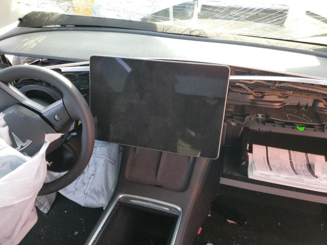 Photo 9 from auction – 2022 TESLA MODEL 3 with VIN 5YJ3E1EA9NF302644