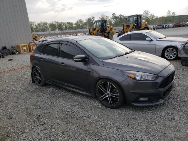 Photo 4 from auction – 2018 FORD FOCUS ST with VIN 1FADP3L94JL232986