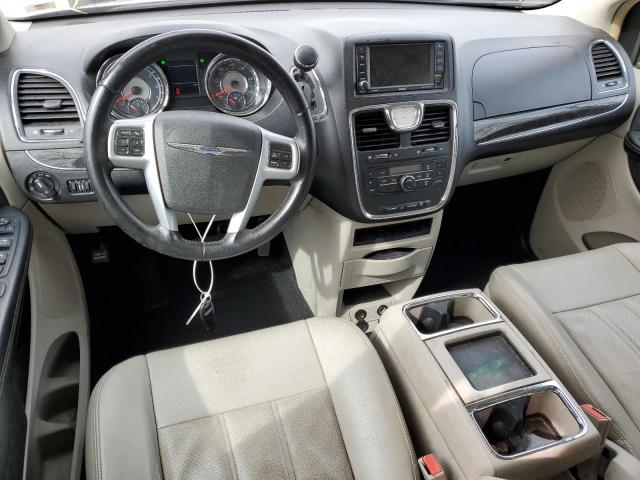 Photo 8 from auction – 2012 CHRYSLER TOWN & COU with VIN 2C4RC1BG0CR226824