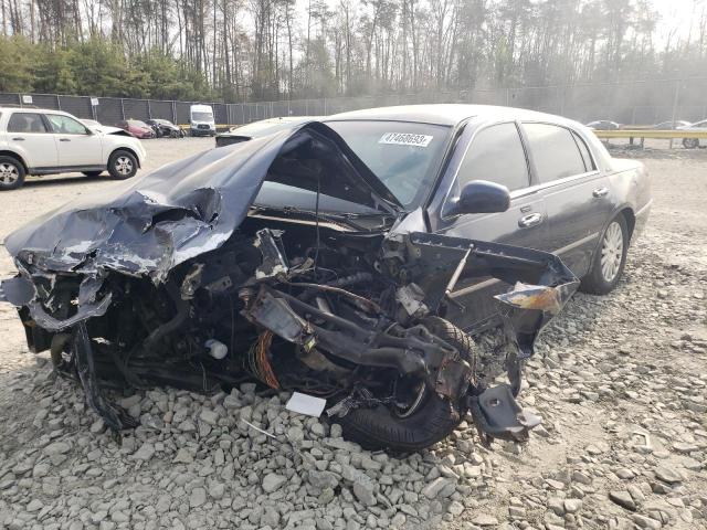 LINCOLN TOWN CAR E 2003 with VIN 1LNHM81W73Y689965 - Photo from auction