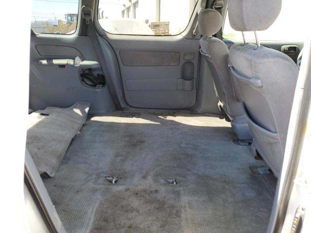 Photo 11 from auction – 2002 TOYOTA SIENNA CE with VIN 4T3ZF19C02U469337