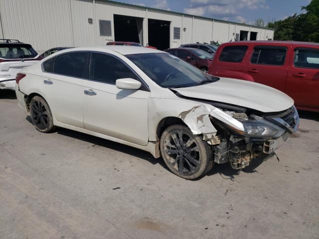 Photo 4 from auction – 2017 NISSAN ALTIMA 2.5 with VIN 1N4AL3AP3HC161550