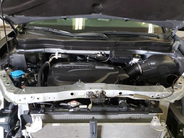 Photo 11 from auction – 2019 HONDA RIDGELINE with VIN 5FPYK3F52KB016701