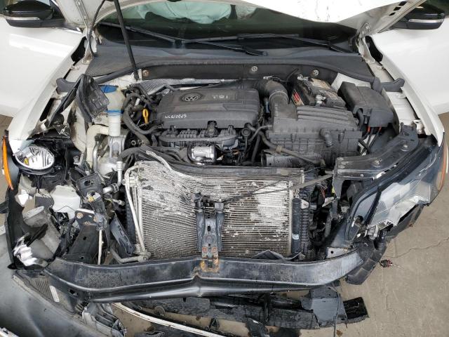 Photo 11 from auction – 2015 VOLKSWAGEN PASSAT SE with VIN 1VWBT7A32FC030798