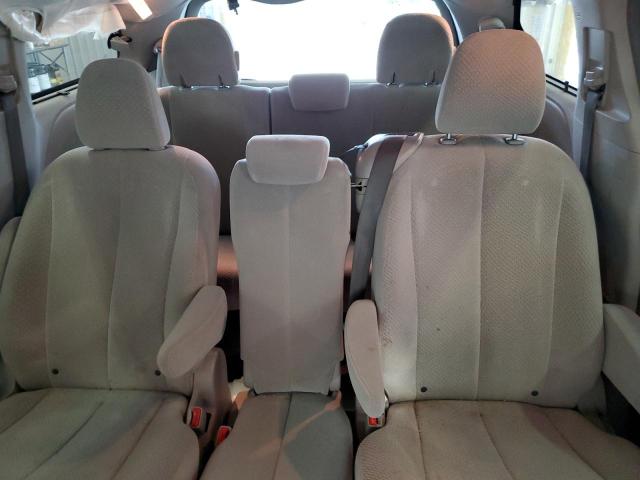 Photo 10 from auction – 2011 TOYOTA SIENNA LE with VIN 5TDKK3DC2BS110914