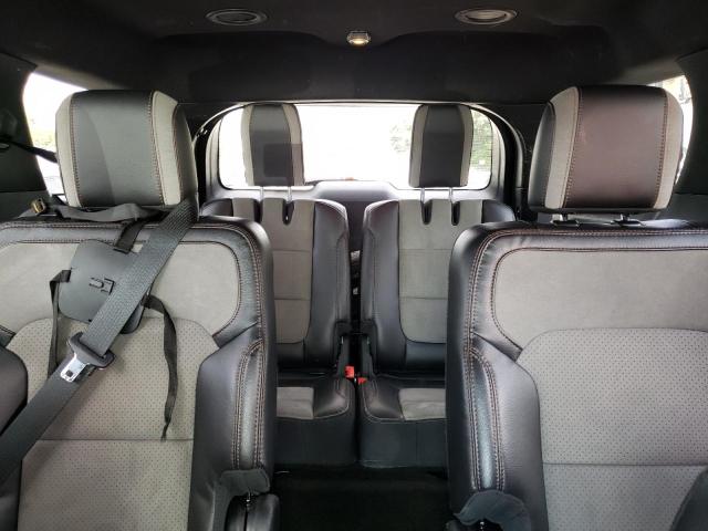 Photo 10 from auction – 2017 FORD EXPLORER X with VIN 1FM5K7D83HGD35762