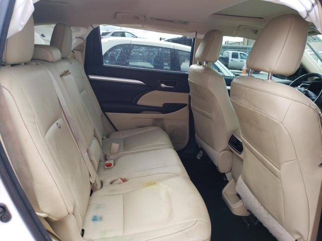 Photo 10 from auction – 2017 TOYOTA HIGHLANDER with VIN 5TDKZRFH3HS218393