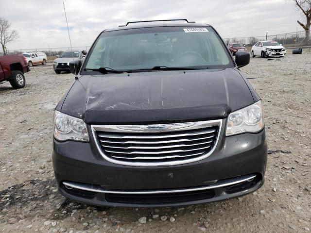Photo 5 from auction – 2011 CHRYSLER TOWN & COU with VIN 2A4RR5DG5BR768416
