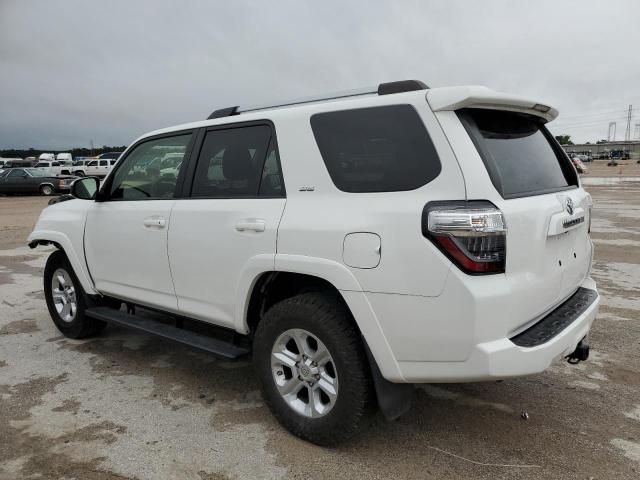 Photo 2 from auction – 2019 TOYOTA 4RUNNER SR with VIN JTEZU5JR7K5193206